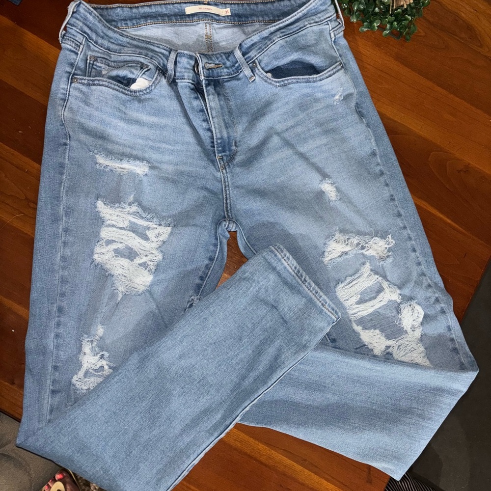 Levi's Light Blue Distressed Skinny Jeans